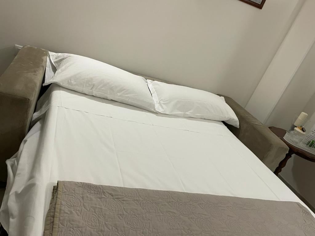 Pietra Bianca Appartment Bari Buitenkant foto