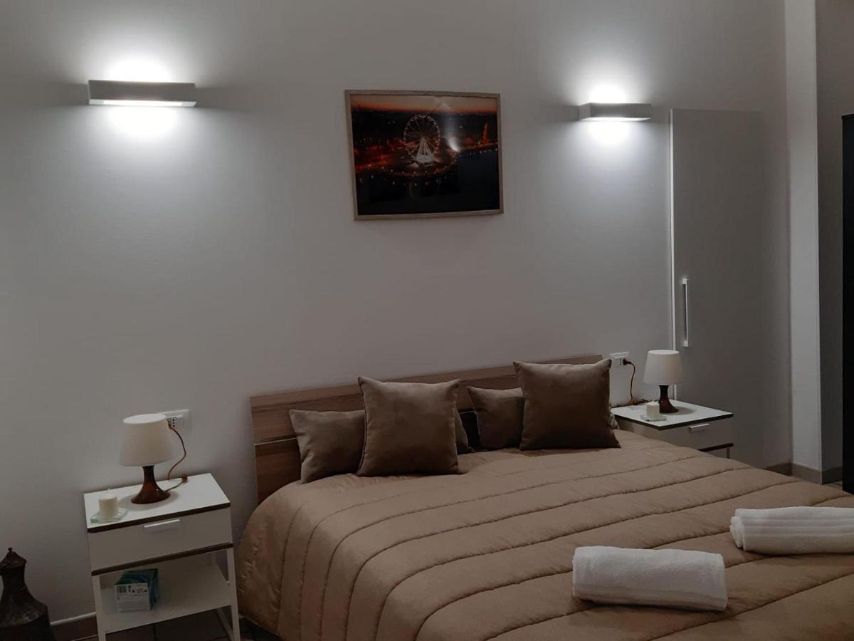 Pietra Bianca Appartment Bari Buitenkant foto