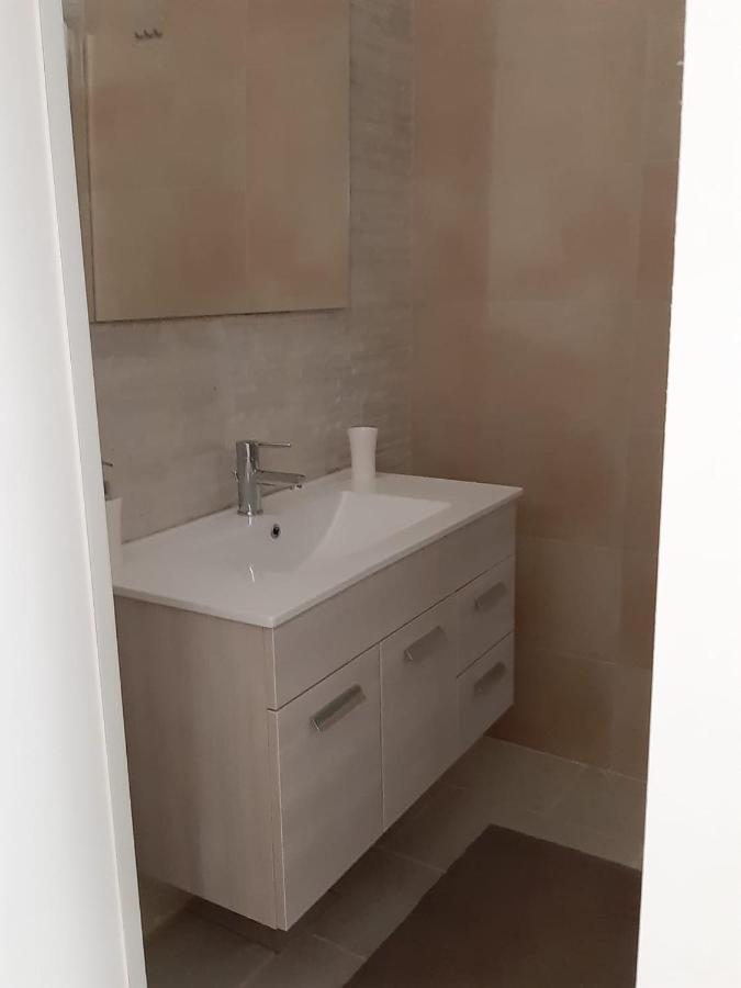 Pietra Bianca Appartment Bari Buitenkant foto